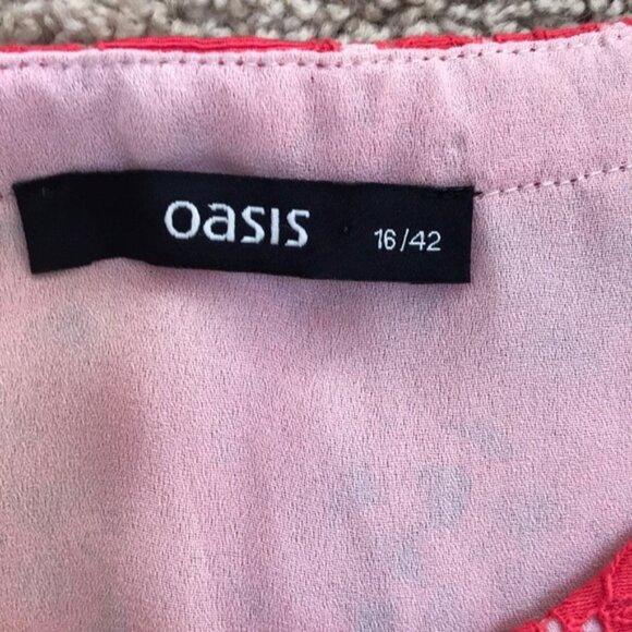 OASIS size 16 lace overlay short sleeve Top - Picture 5 of 8